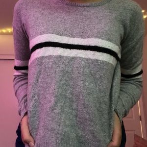Brandy Melville Sweater